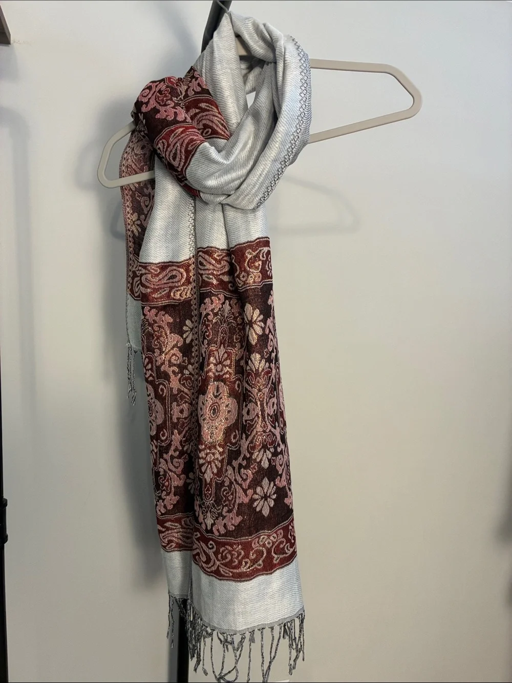 Women’s Shawl Wrap Paisley Floral Metallic Boho Patterned Fringe 27x70
